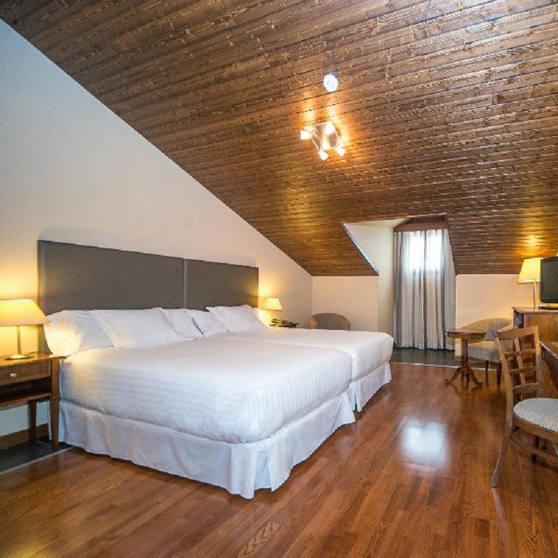 Hotel & Spa Real Badaguas Jaca Buitenkant foto
