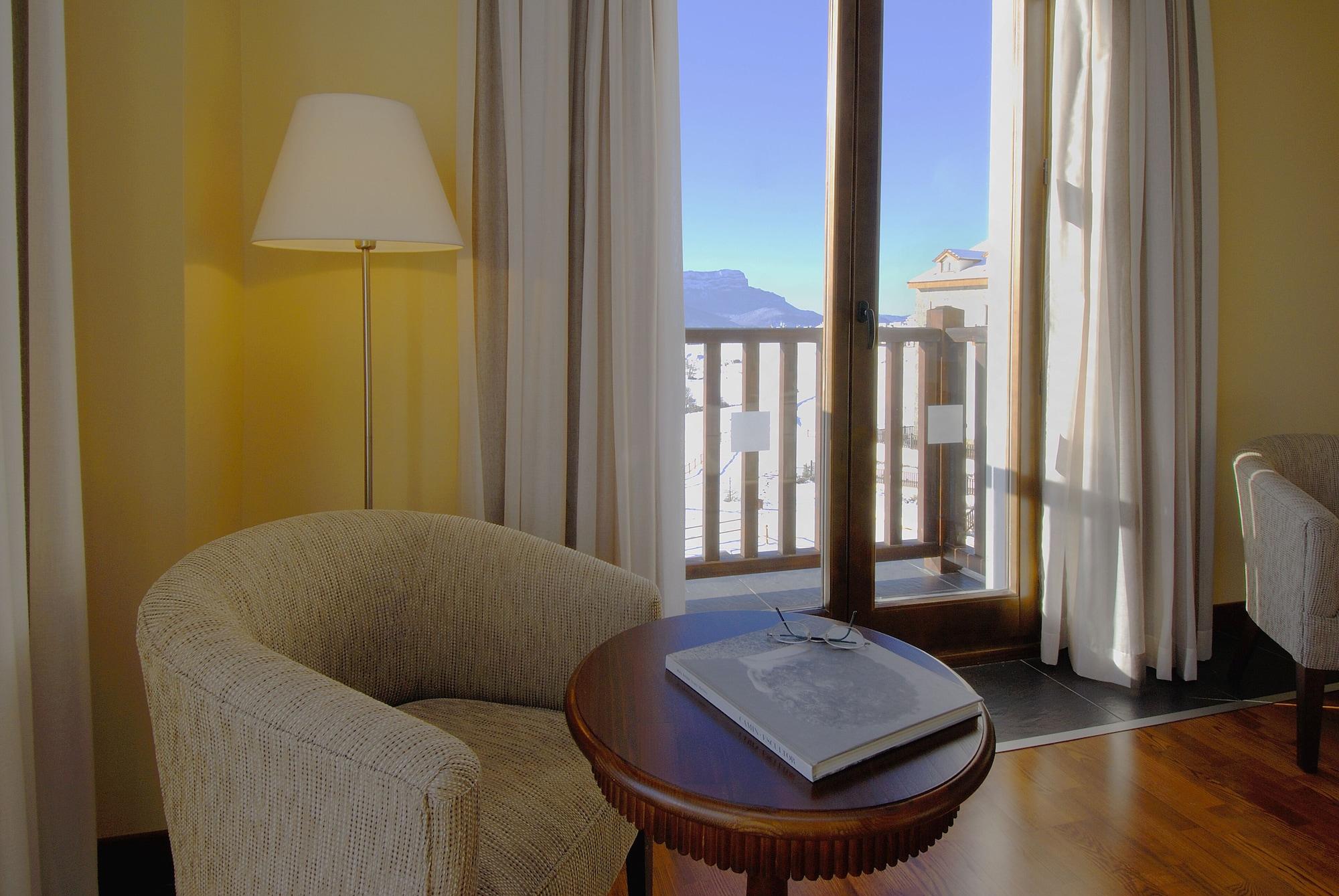 Hotel & Spa Real Badaguas Jaca Buitenkant foto