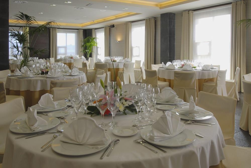Hotel & Spa Real Badaguas Jaca Buitenkant foto