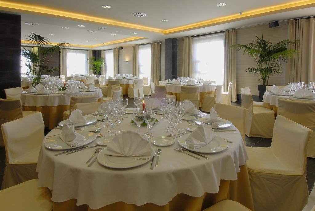 Hotel & Spa Real Badaguas Jaca Buitenkant foto